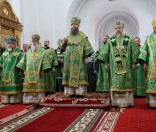 Божественная Литургия в Кресто-Воздвиженском соборе