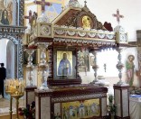 Рака с сенью над мощами свщмч. Константина в Воскресенском храме г. Дисна
