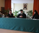 Беседа Митрополита Афанасия с сестрами обители