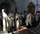 Праздничный крестный ход