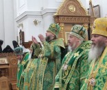 Божественная Литургия в Кресто-Воздвиженском соборе