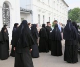 44-Спасо-Евфросиниевский женский монастырь посетил иеромонах Серапион Симонопетрский и монахини обители Благовещения Пресвятой Богородицы в Ормилии 26.07.16
