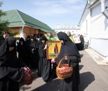 Крестный ход в честь воспоминания события перенесения мощей