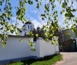 Весна в монастыре