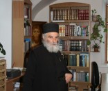 Иеромон. Серапион в монастырской библиотеке. 10 апреля 2013