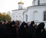Крестный ход с Крестом прп. Евфросинии