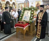 Греческие гости у святыни 