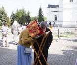 Средняя Божественная литургия