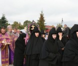 Пение молебна во время крестного хода