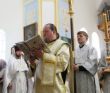 Литургия в Воскресенском храме