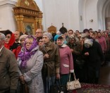 Божественная Литургия в Кресто-Воздвиженском соборе