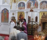 Архиеп. Феодосий на солее Кресто-Воздвиженского собора