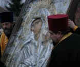 Встреча иконы Божией Матери "Отрада и Утешение"