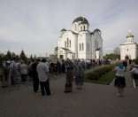 Вечером к святыне